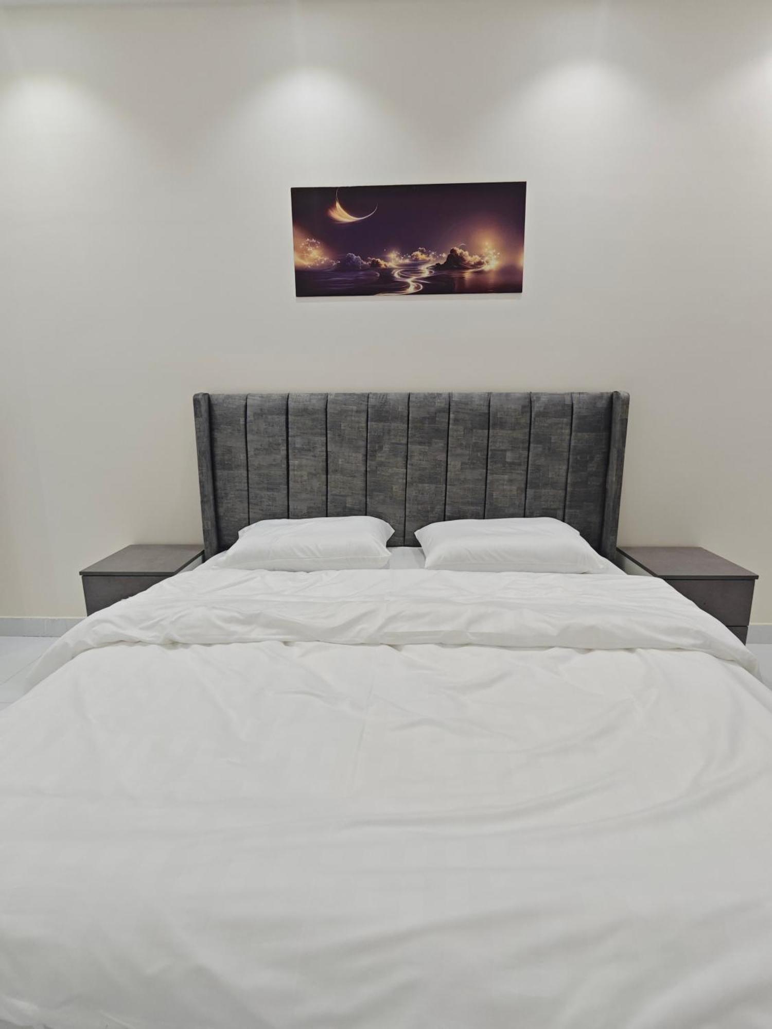 Yaqoot Al Madina Suites Al Awali Dış mekan fotoğraf