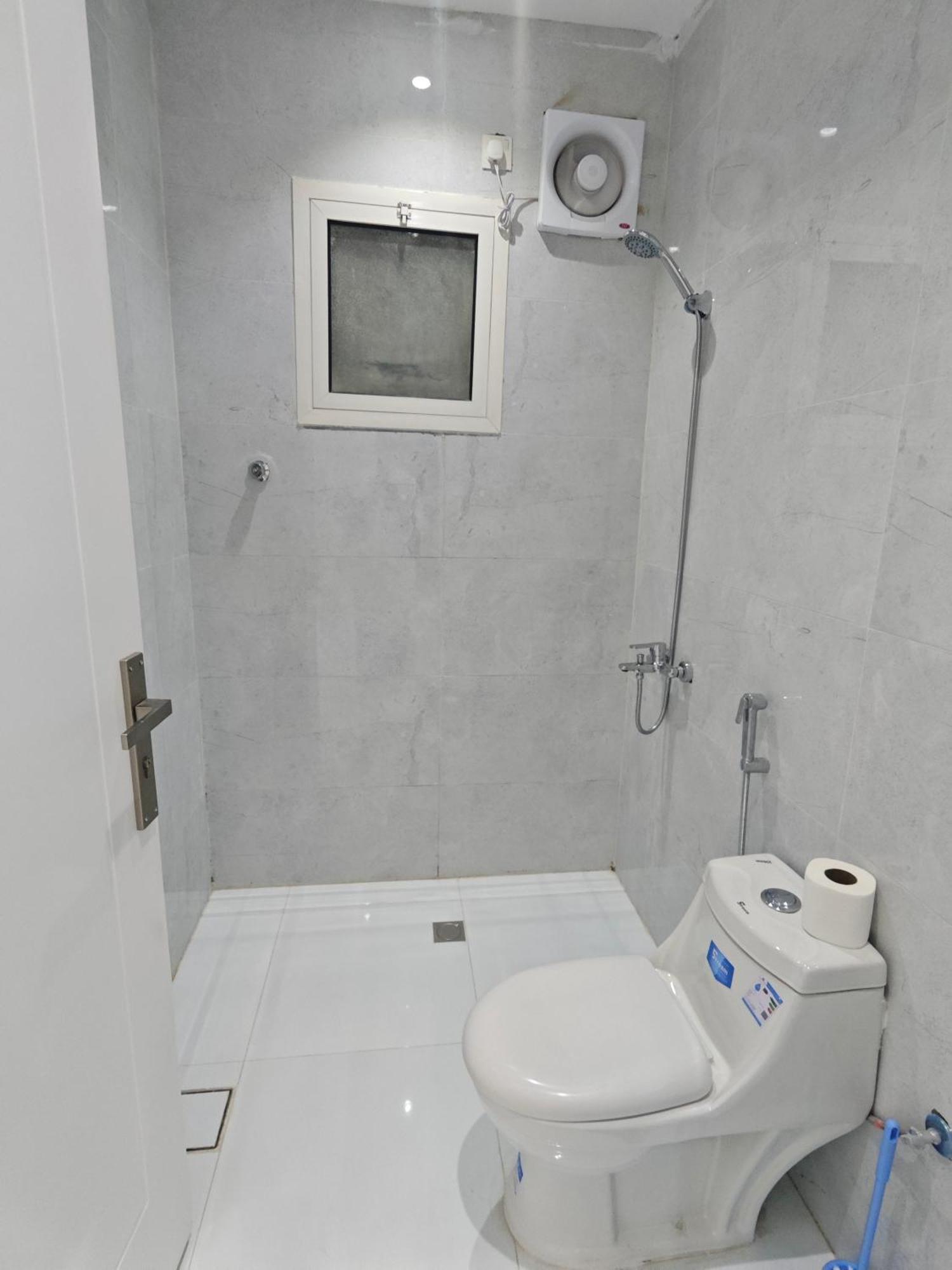 Yaqoot Al Madina Suites Al Awali Dış mekan fotoğraf