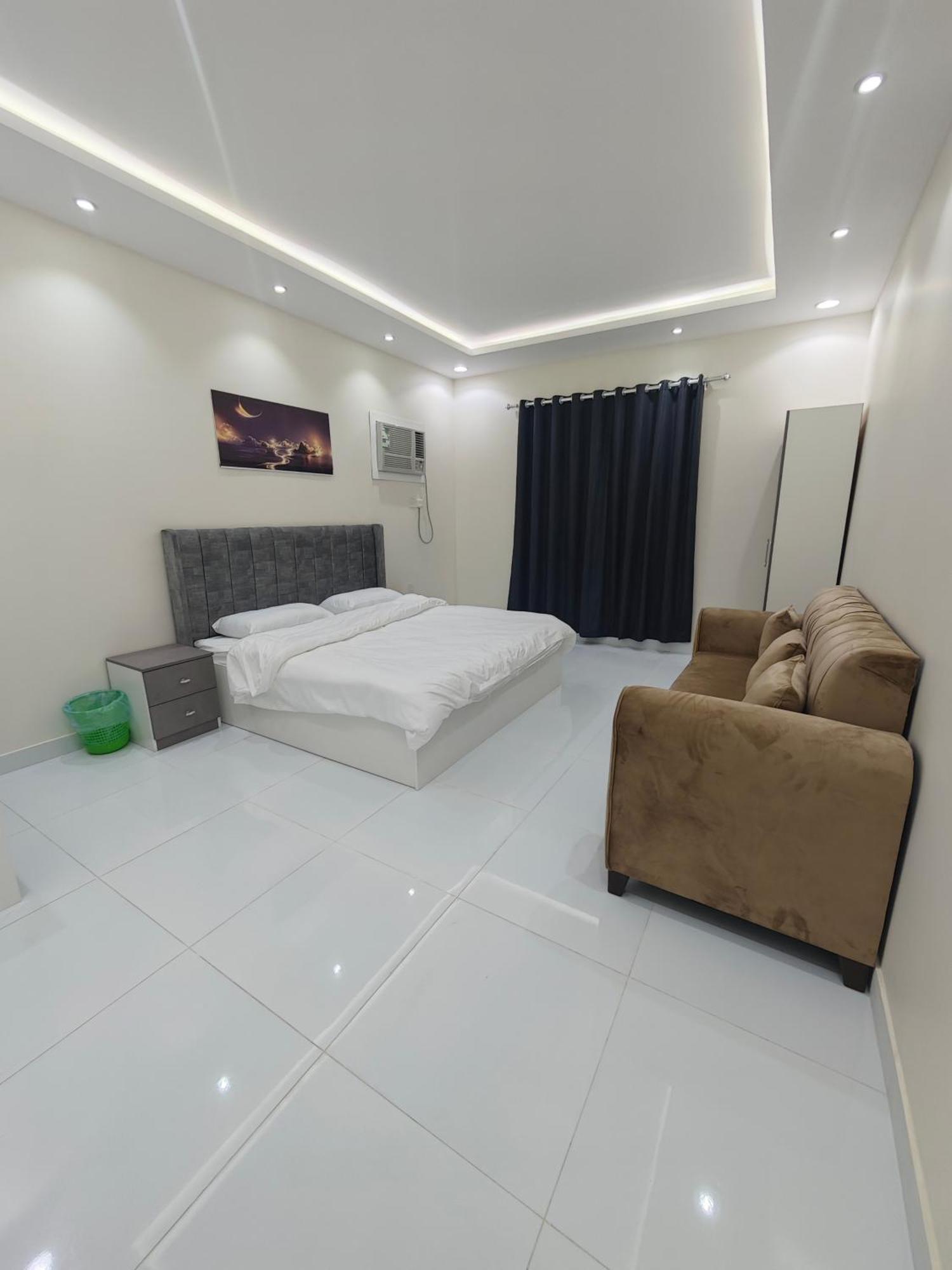 Yaqoot Al Madina Suites Al Awali Dış mekan fotoğraf