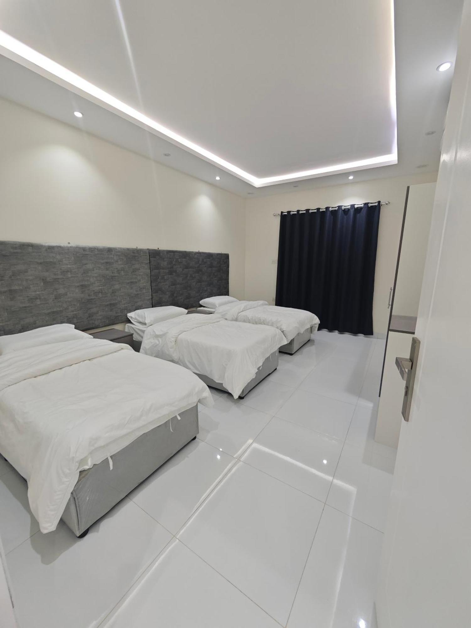 Yaqoot Al Madina Suites Al Awali Dış mekan fotoğraf